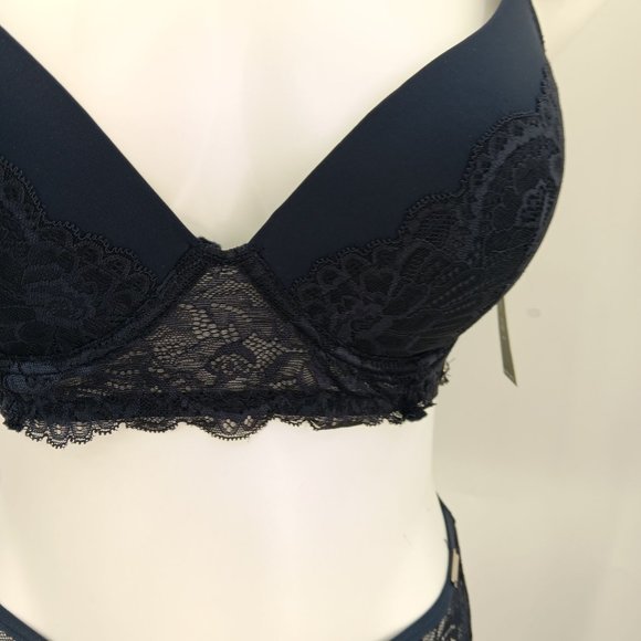 TAHARI BLUE 36C/LARGE BRA SET - Picture 6 of 16